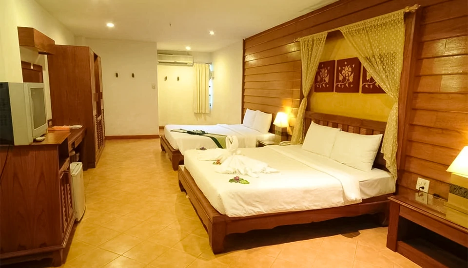 هتل بل ایر پاتونگ پوکت